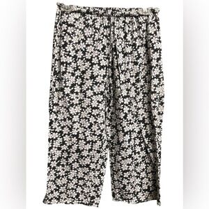 White and black Floral Design Pajama Pants
